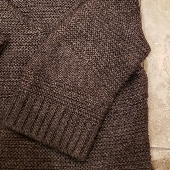Chunky knit sweater. Warm and cozy! Sz S. - Picture 2 of 4